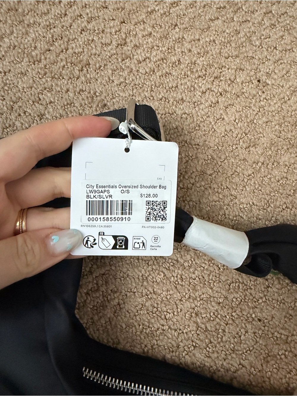 Lululemon NWT City Essentials Oversized Shoulder Bag - Picture 5 of 5
